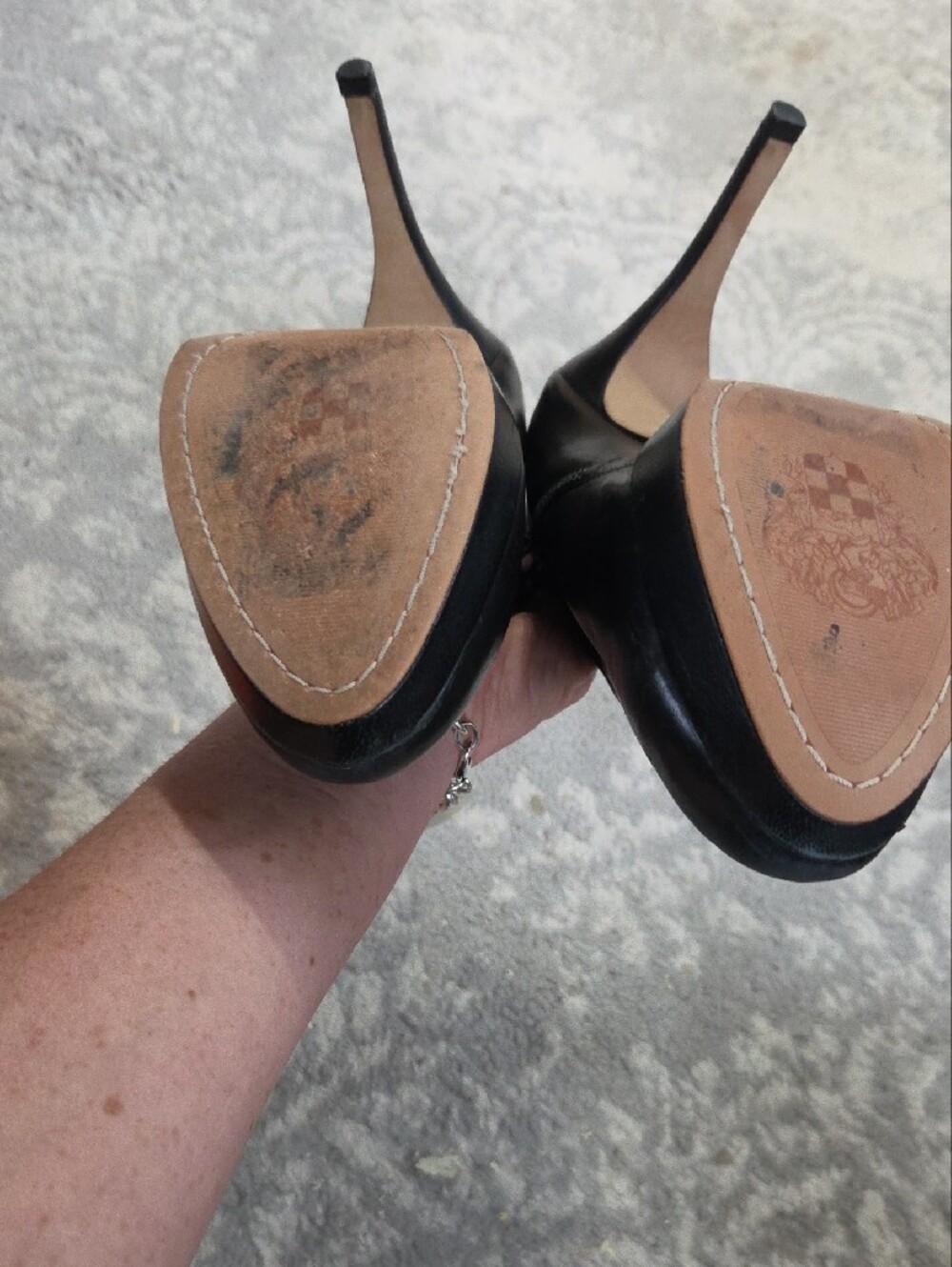 Vince Camuto Black Leather Side-Zip Ankle Booties - Picture 6 of 9